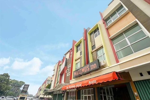 ツースペースリビングアットマキシマスイン