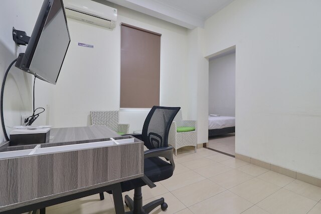 アラニス  ホテル