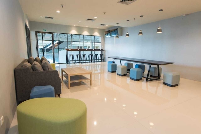 パスゴーデジタルエアポートバリ