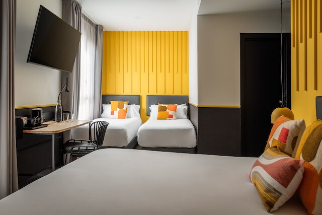 BYPILLOW・クロスタウン