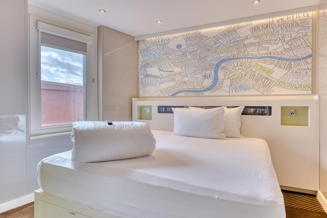 ハブ バイ プレミア イン ロンドン カムデン