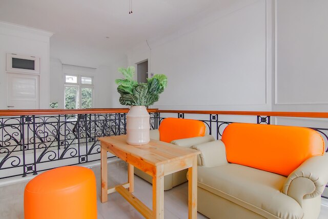 キャピタル O 90342 ケマン ガーデン