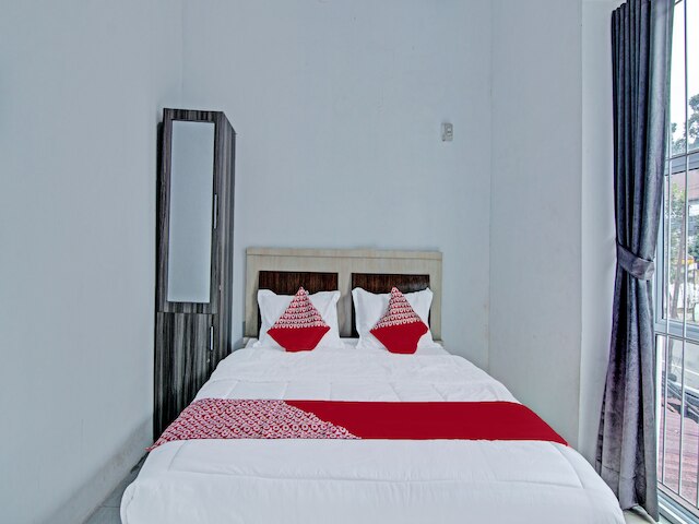 OYO  92047 ペンギナパン アルフィ シャリア