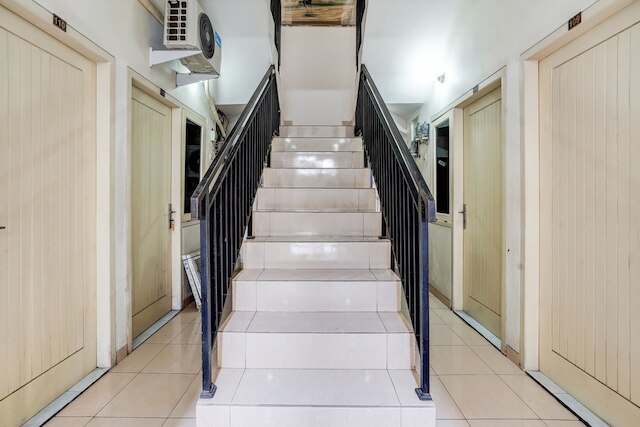 OYO 91361 ベンリン ディコスト シャリア