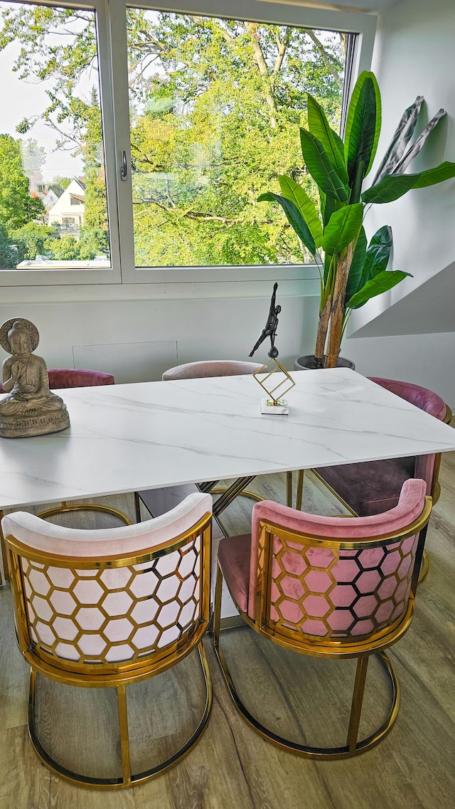 ルクス・ダッハゲショフ・シティ・ウォーネット・ミュンヘン