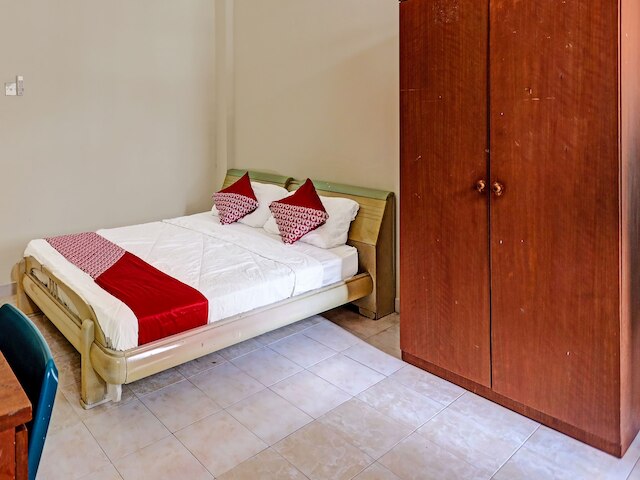 OYO 91636カックダドゥトホームステイ