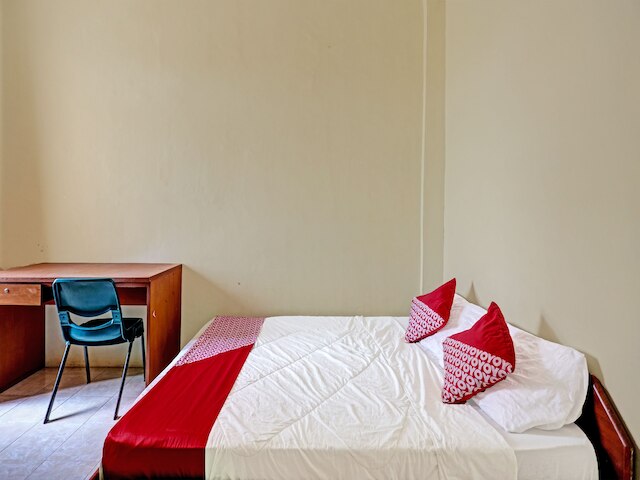 OYO 91636カックダドゥトホームステイ