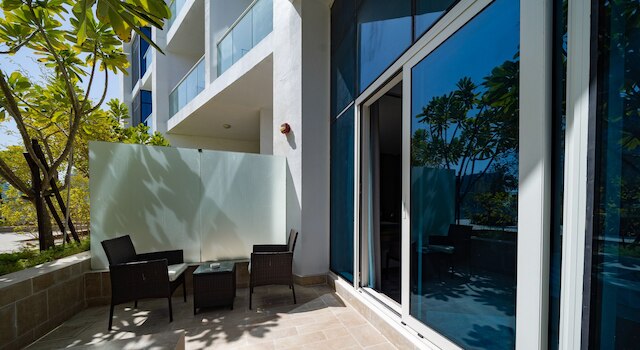 エレガント スタジオ リビング イン プリヴェ