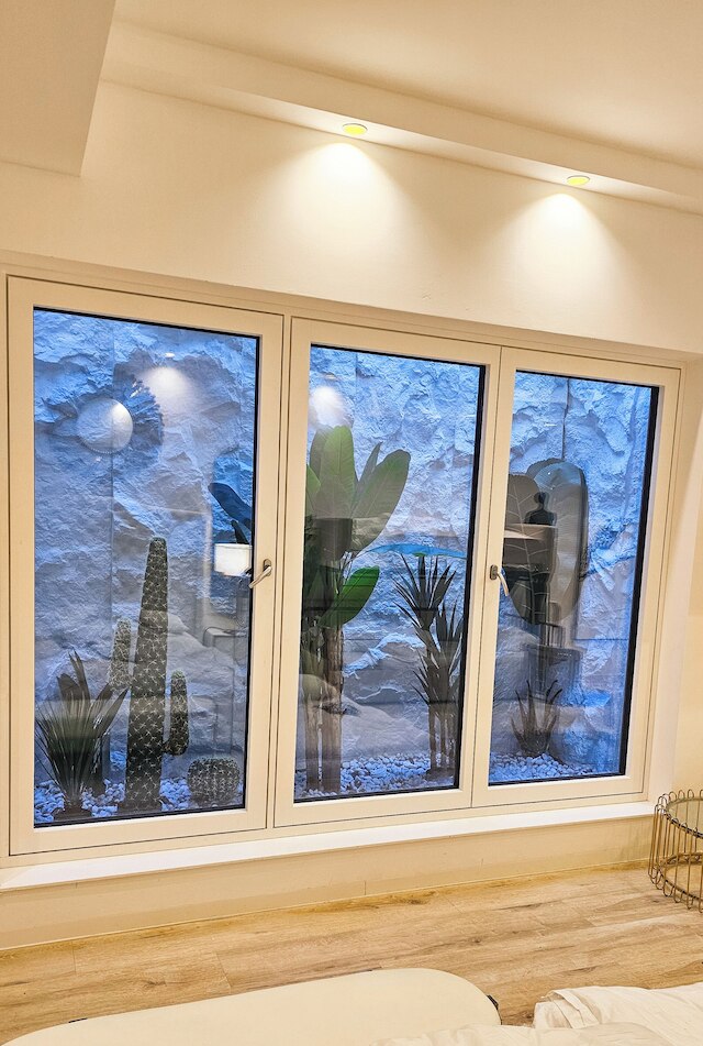 UG ノイバウ シティ ウォーニング (オプショナル プール+ジム+2つ目のバスルーム エクストラ ブッカブル)