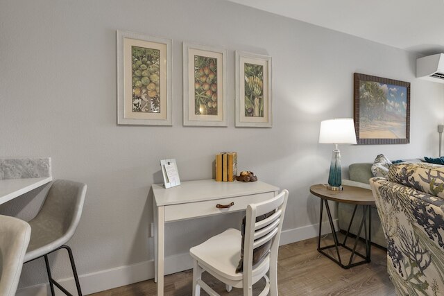 パシフィック ショアーズ B203 2 ベッドルーム コンド