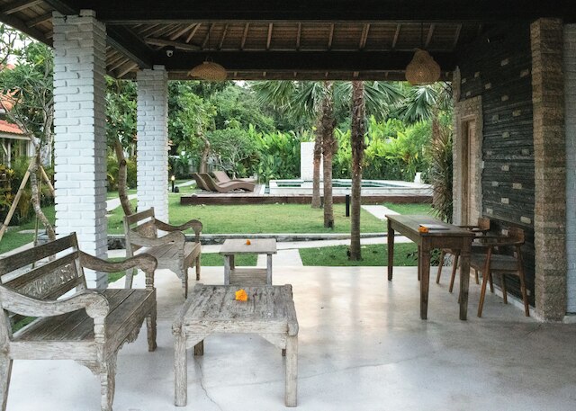 タムク パダン パダン、CARI サーフ キャンプ