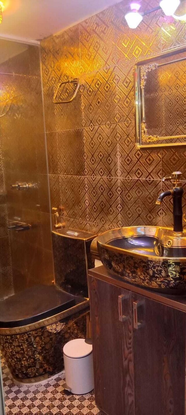 スタニング 1 ベッド アパートメント イン ダッカ クロース トゥ エアポート