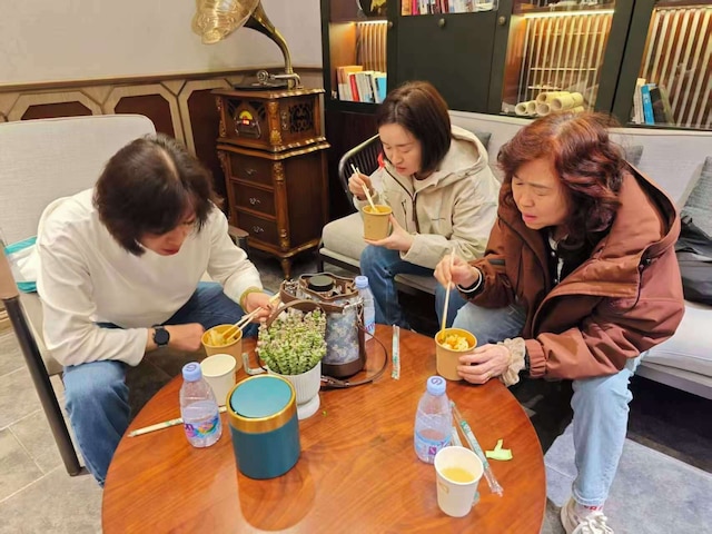 Nostalgia S Hotel(Chengdu KuanZhai Alley & Renmin Park)