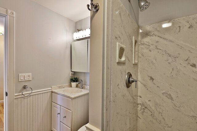 ザ バーチリッジ: オーナーズ スイート #5 - クイーン/ソファ ベッド スイート イン キリントン. ホットタブ. リノベーション済み. 1 ベッドルーム ホーム