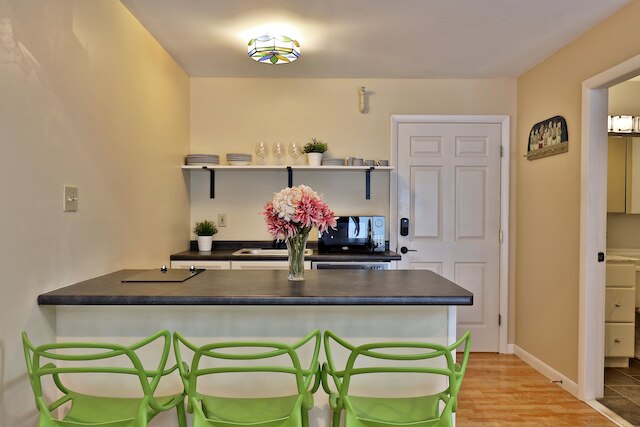 ザ バーチリッジ: オーナーズ スイート #5 - クイーン/ソファ ベッド スイート イン キリントン. ホットタブ. リノベーション済み. 1 ベッドルーム ホーム