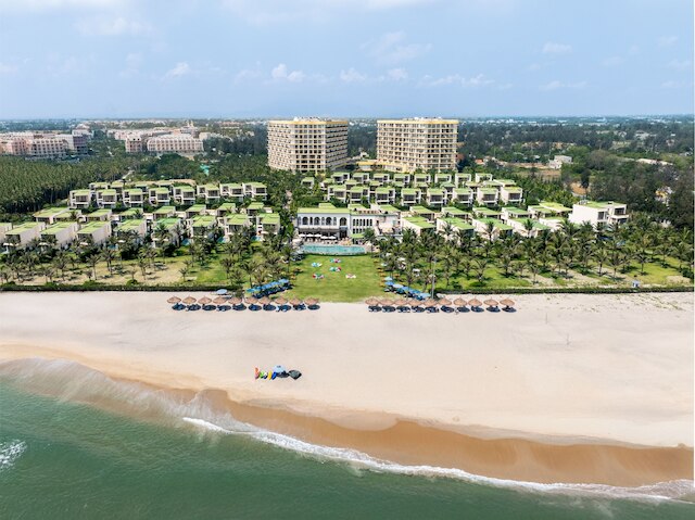 ウィンダム ホイアン ロイヤル ビーチフロント リゾート & ヴィラズ