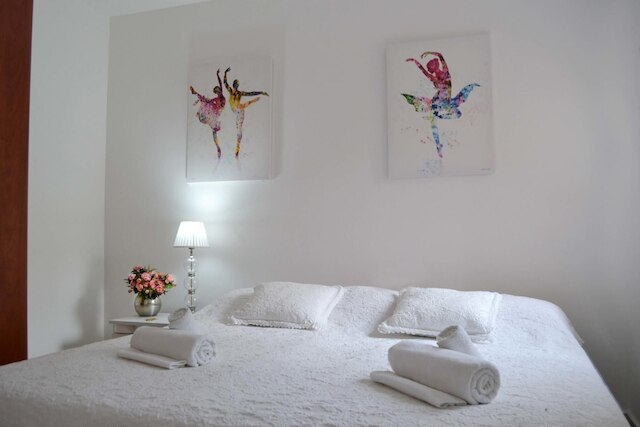 アイン ボケク ローズ イン エイラット