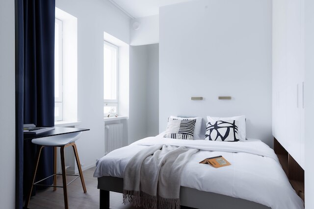 ブレバルディーの広々とした2BRアパートメント