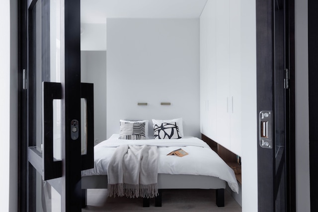 ブレバルディーの広々とした2BRアパートメント