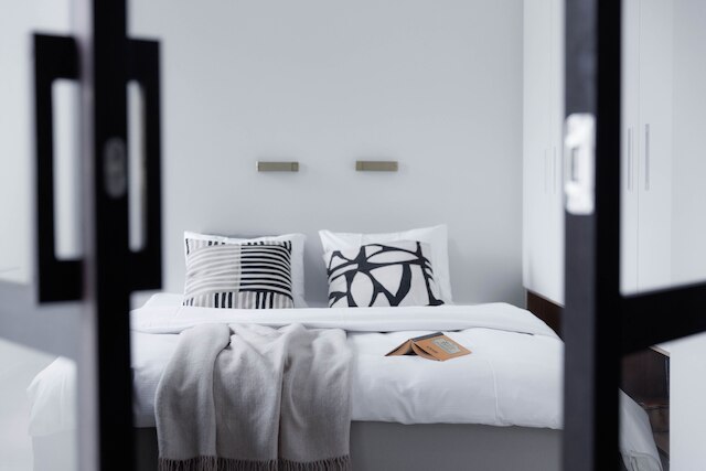 ブレバルディーの広々とした2BRアパートメント