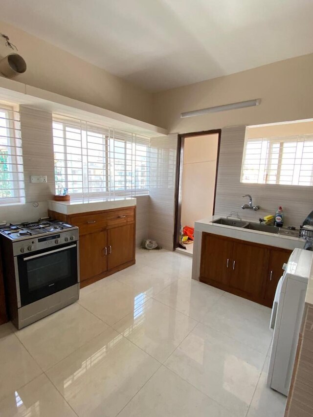 4  ベッズ  コンドミニアム  ホリデイ ホーム アット バシンダラ ダッカ