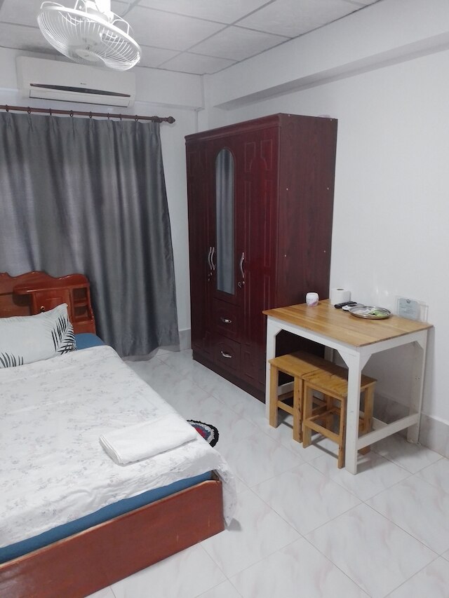 バンサイロムレンレジデンス