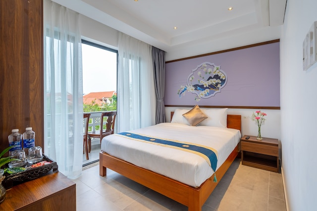 ザ プレゼント リバー ホイアン