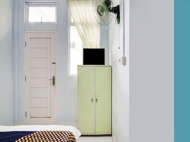 ホテル O SG 99 ホームステイ シャリア ニア SMP N 34 ペカンバル