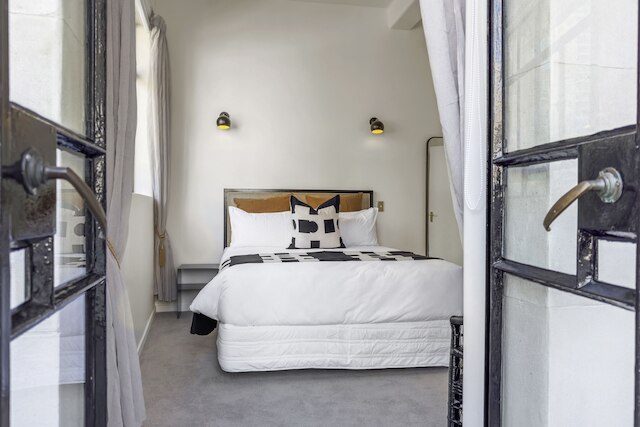 エレガント リッヴィング イン ザ シティ