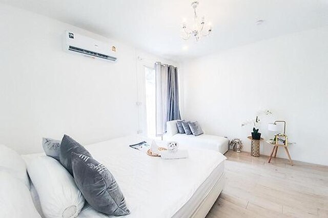 アオラ ブティック ホテル エカマイ