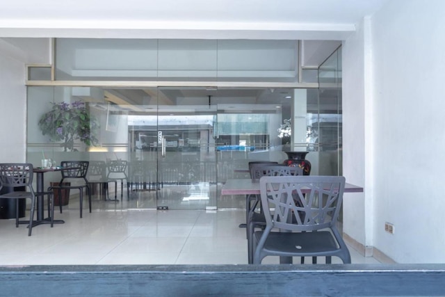 OYO  3811 ベスト  イン ホテル