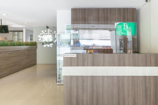 OYO  3811 ベスト  イン ホテル