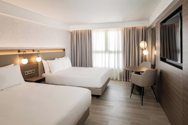 AC  ホテル バイ マリオット セント ジュリアンズ