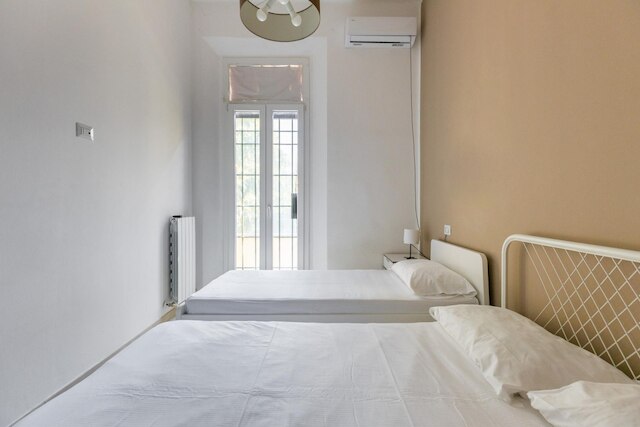 パラジーナ・カラッチ - アパルタメント・タランティーノ