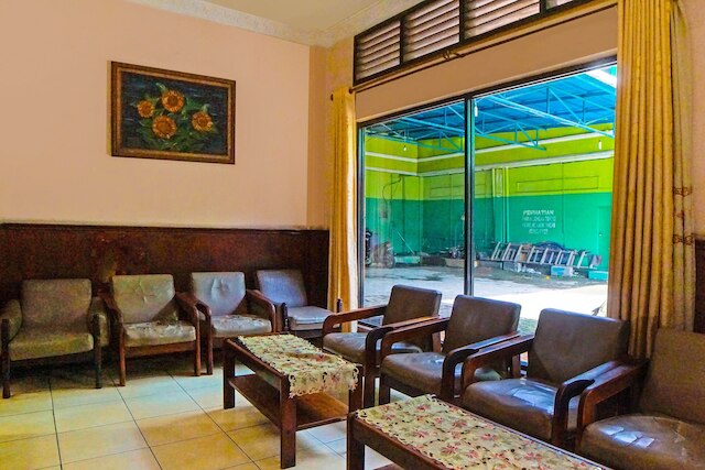 スポット オン 92340 リダ  ホテル