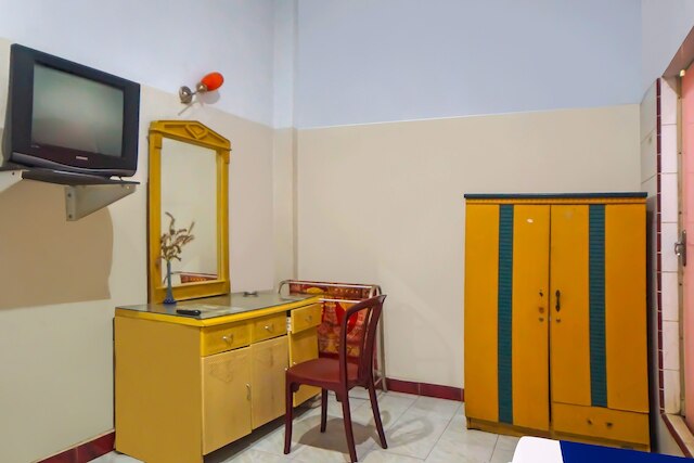 スポット オン 92340 リダ  ホテル