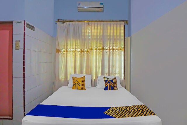 スポット オン 92340 リダ  ホテル