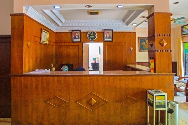 スポット オン 92340 リダ  ホテル