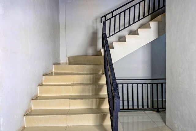 オテル O アビ マニュ シャリア