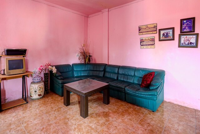 オテル O アビ マニュ シャリア