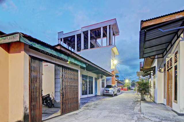 OYO 91949 アメーラ ホームステイ シャリア