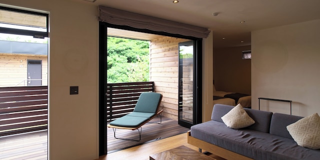 ホテル LOCAL BASE