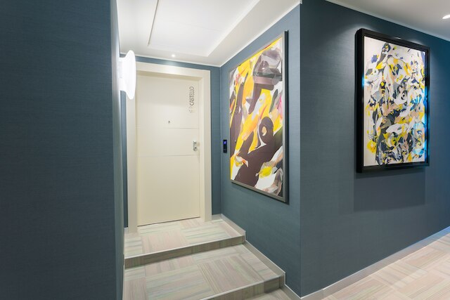 サンタンブロージオアパートメンツ