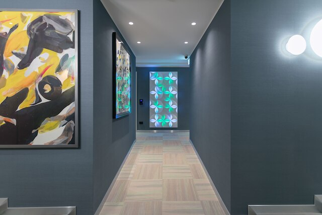 サンタンブロージオアパートメンツ