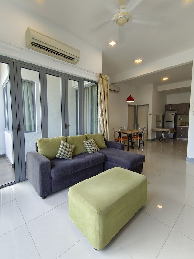 ラサ・サヤン・アット・ザ・ロフト・イマゴ