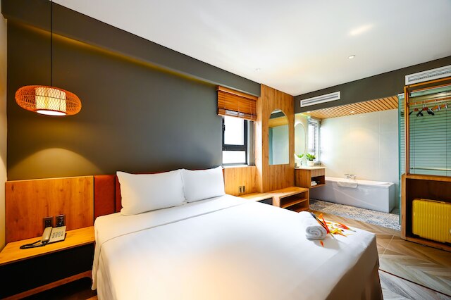 LA オペラ サイゴン ホテル