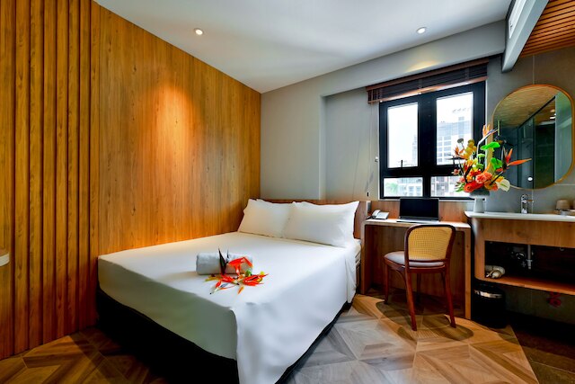 LA オペラ サイゴン ホテル