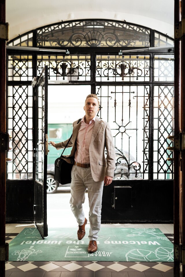 アーバンジャングルアパートメンツ