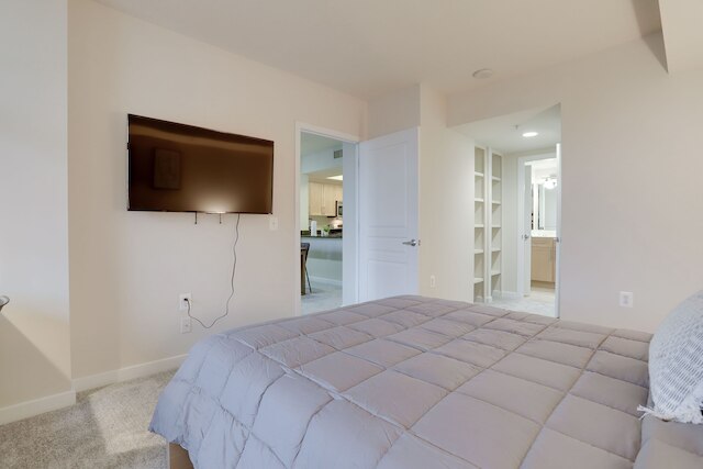 ペンタゴンシティにある素敵な眺めの良いアパート