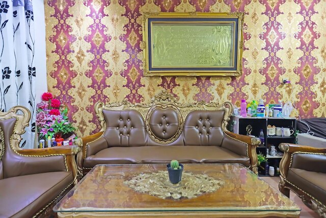 ホテル O サトリア ホームステイ シャリア